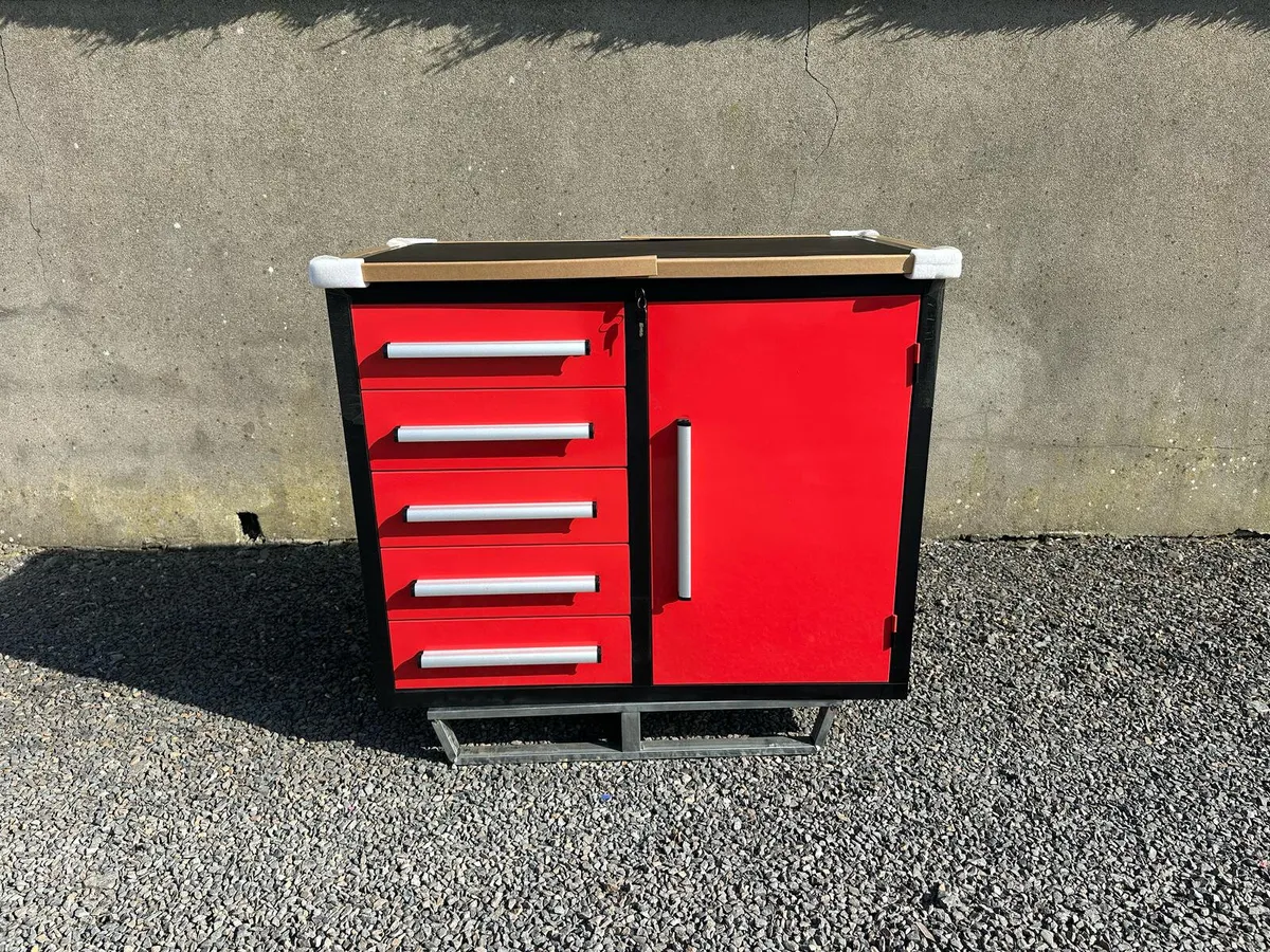 New 3.5ft Work Bench **Online Auction** - Image 1