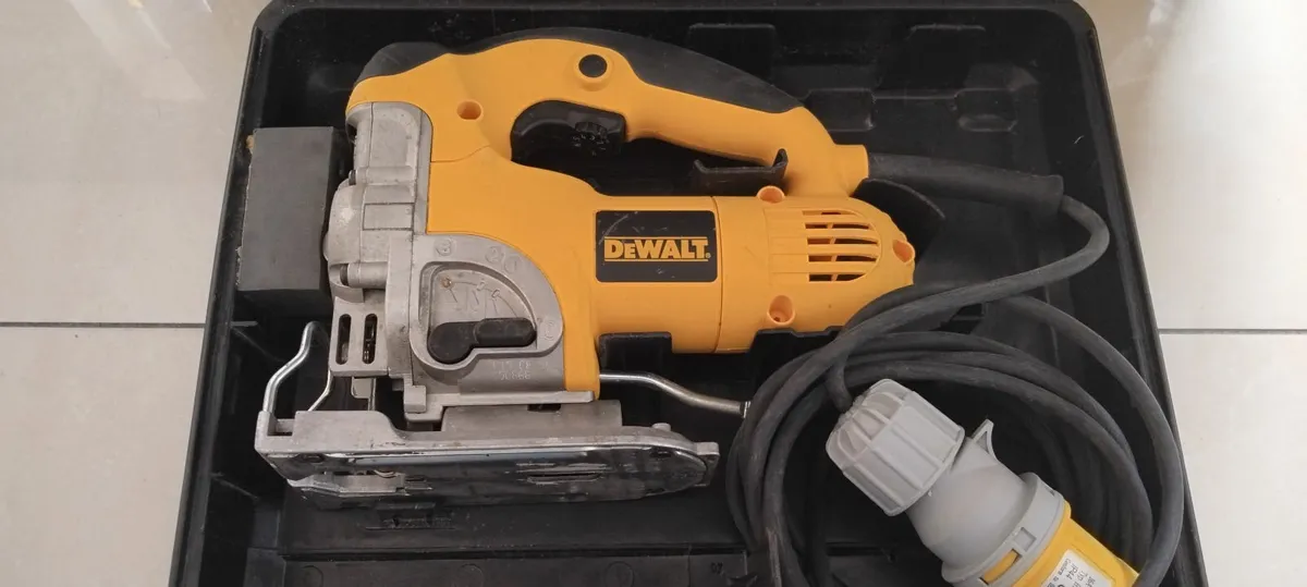 Dewalt DW331K-LX Variable Speed jigsaw 110v - Image 1