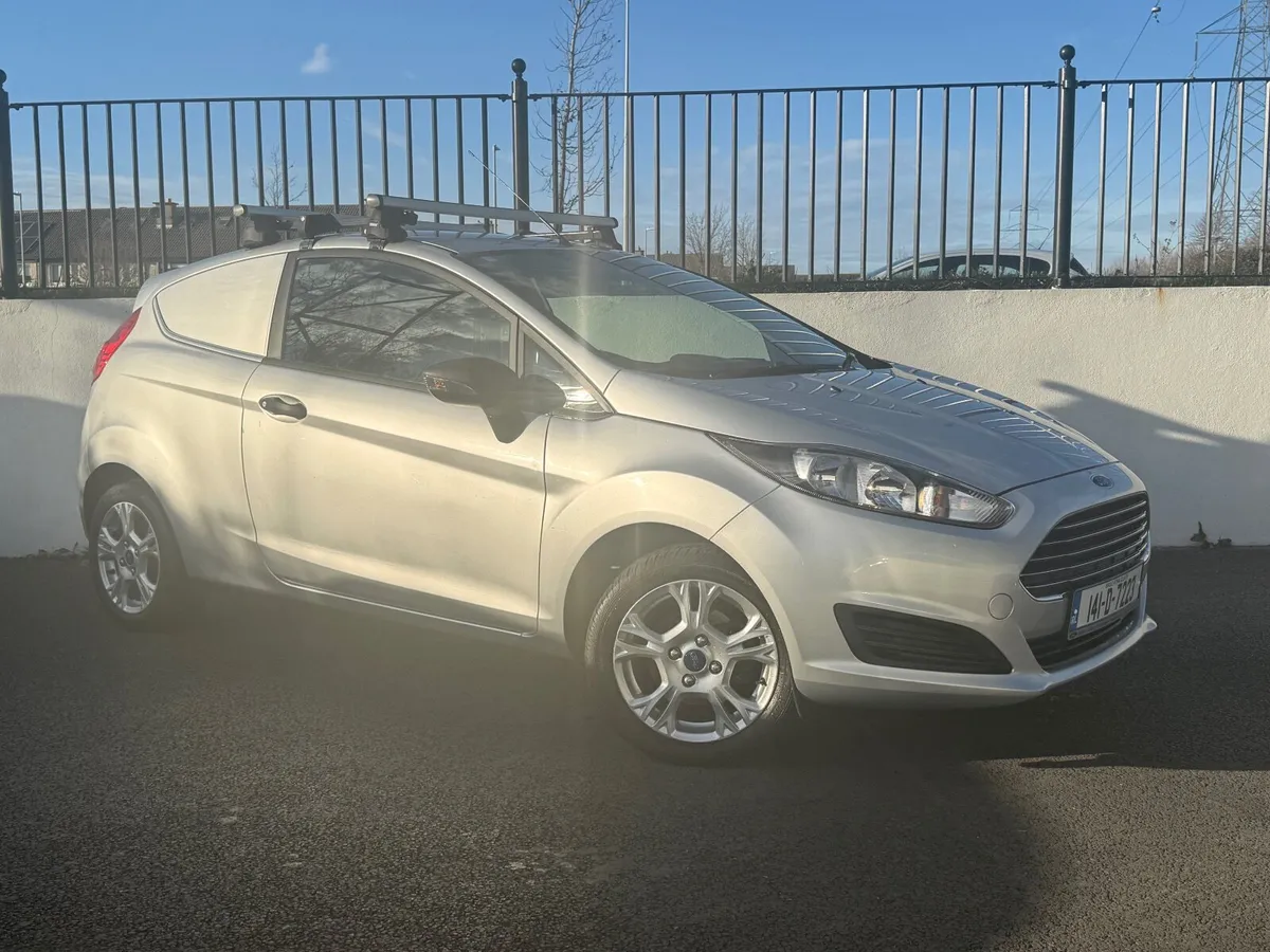 Ford Fiesta 2 SEAT VAN COMMERCIAL FRESH DOE 2014 - Image 1