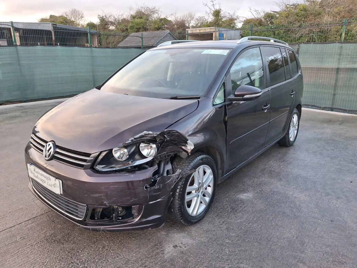 2013 VW Touran 7 Seater 1.6L TDI - Image 2