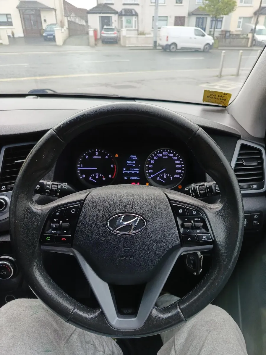 Hyundai Tucson 2016 - Image 3