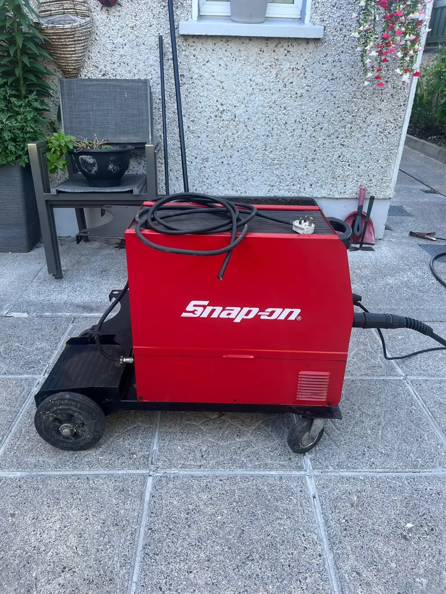 Welder - Image 2