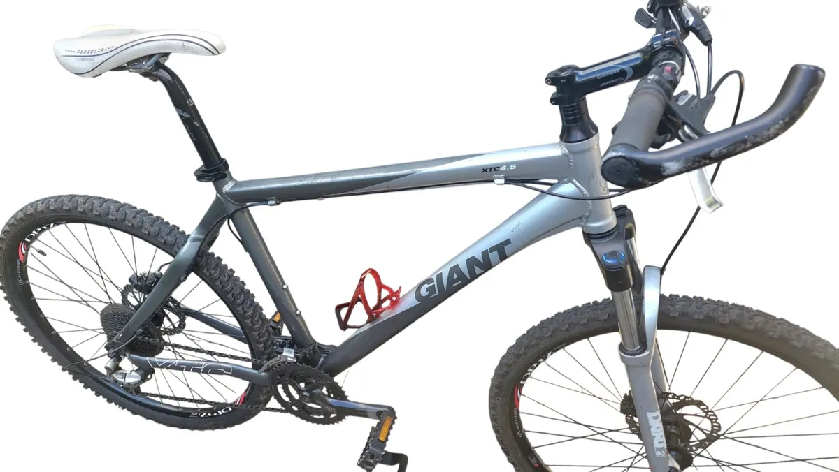 Giant XTC 4.5 Hardtail Mountain Bike - Image 3