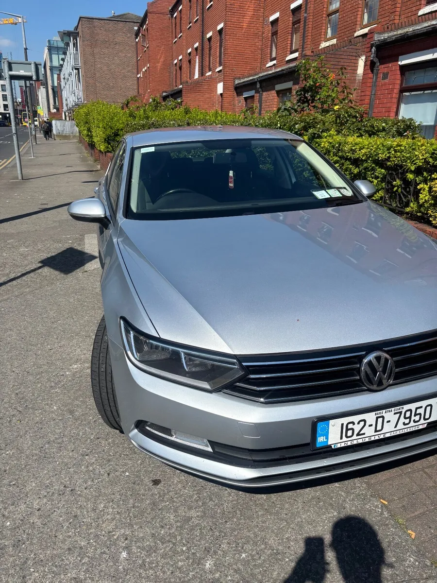 Volkswagen Passat 2016 - Image 3