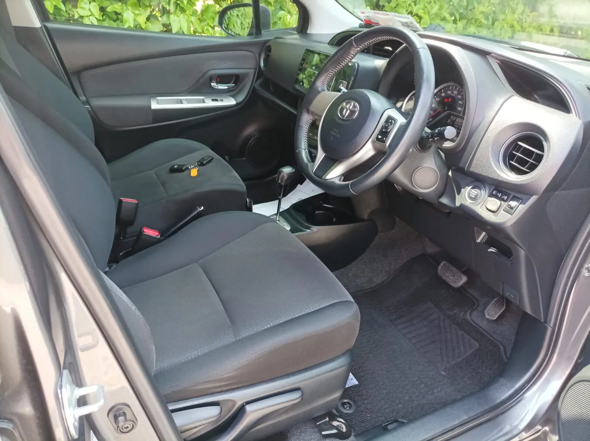 TOYOTA YARIS 1.3 AUTOMATIC 2015 - Image 3