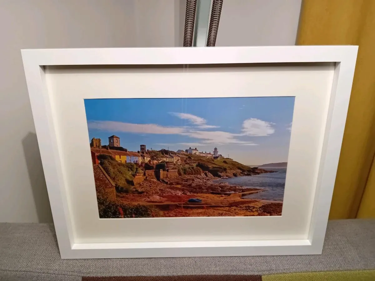 Roches Point Lighthouse - Image 2