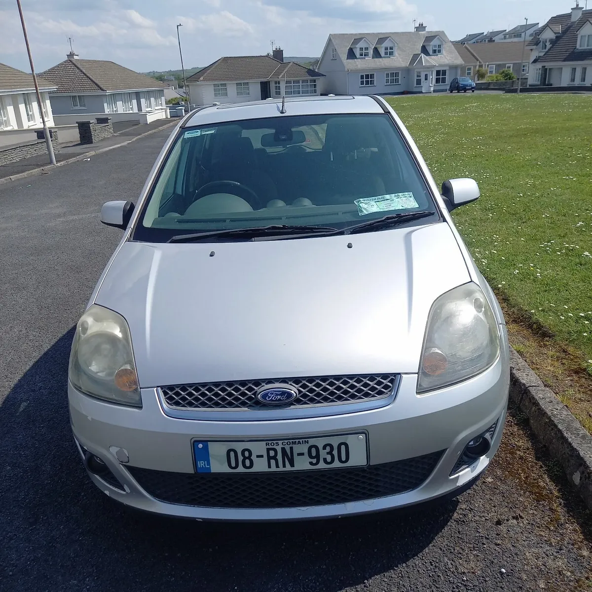 Ford Fiesta 2008 - Image 2