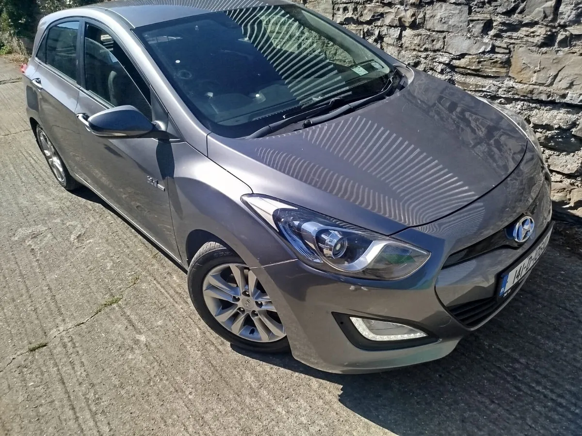 Hyundai i30 2014 NCT PAST TAXED DIESEL - Image 2