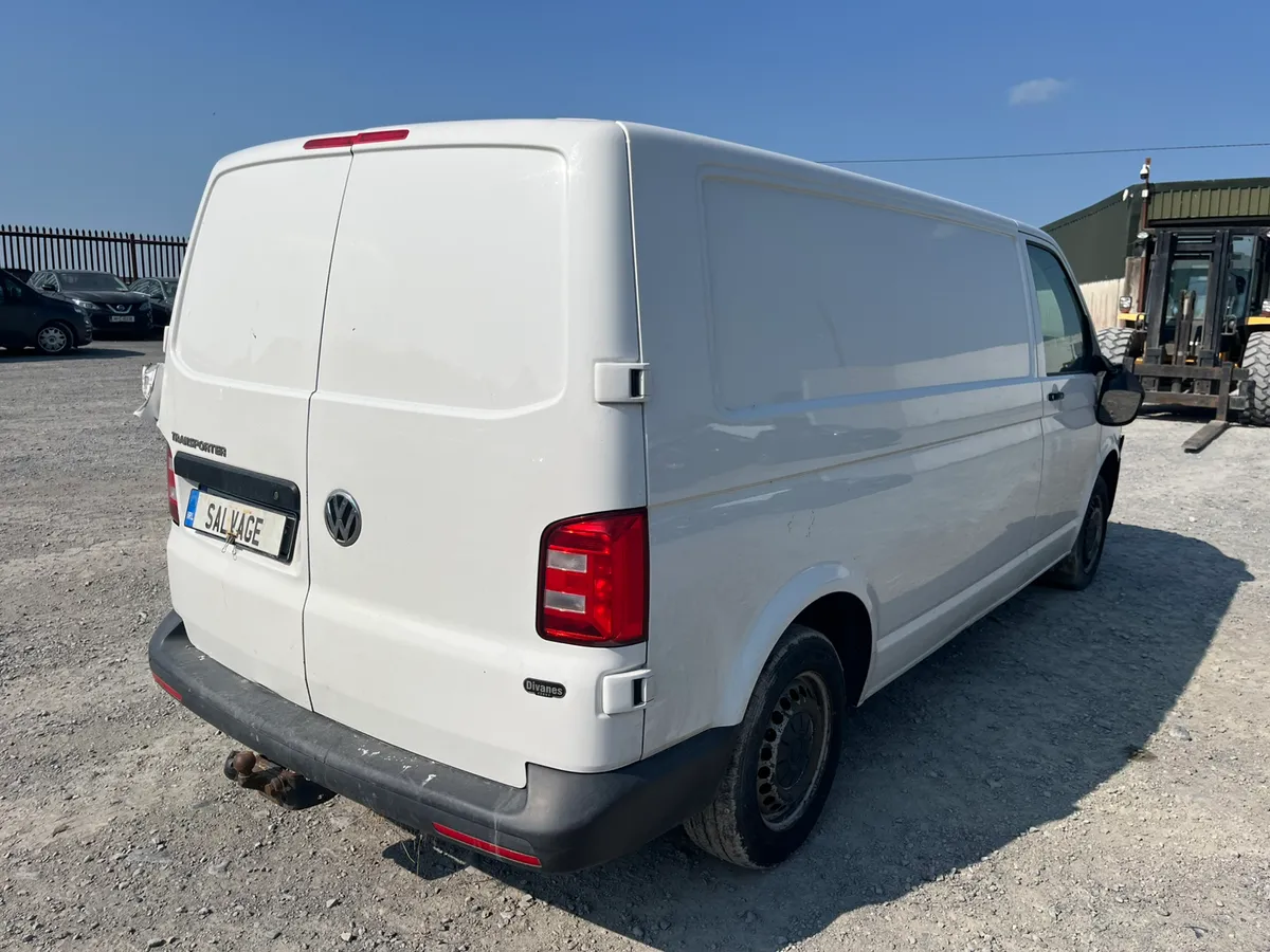 2019, VW Transporter - Image 3
