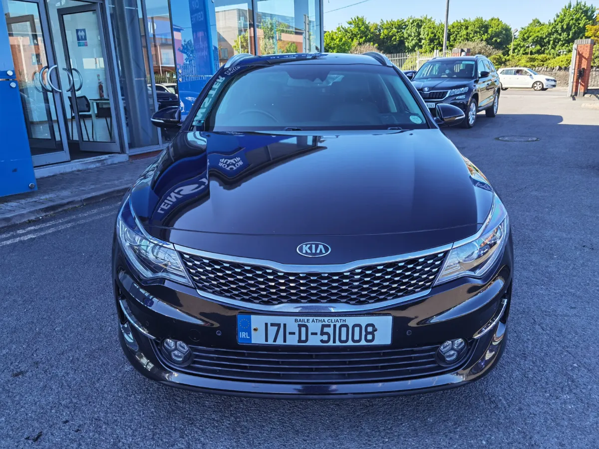 KIA 1.7CRDI **HARMON/KARDON** AUTOMATIC ESTATE - Image 2