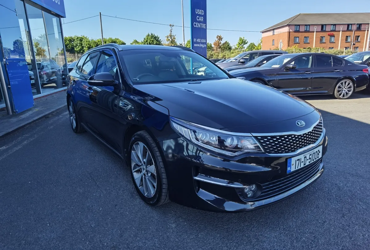 KIA 1.7CRDI **HARMON/KARDON** AUTOMATIC ESTATE - Image 3
