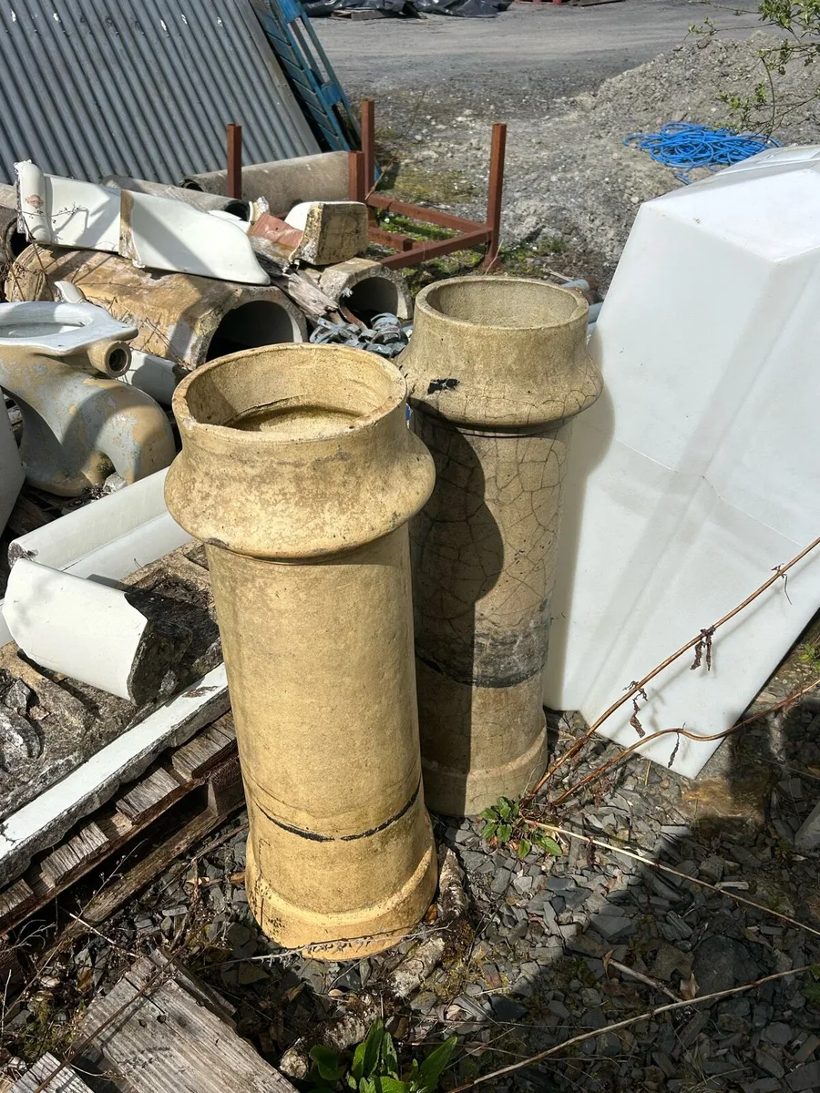 Chimney pots pair