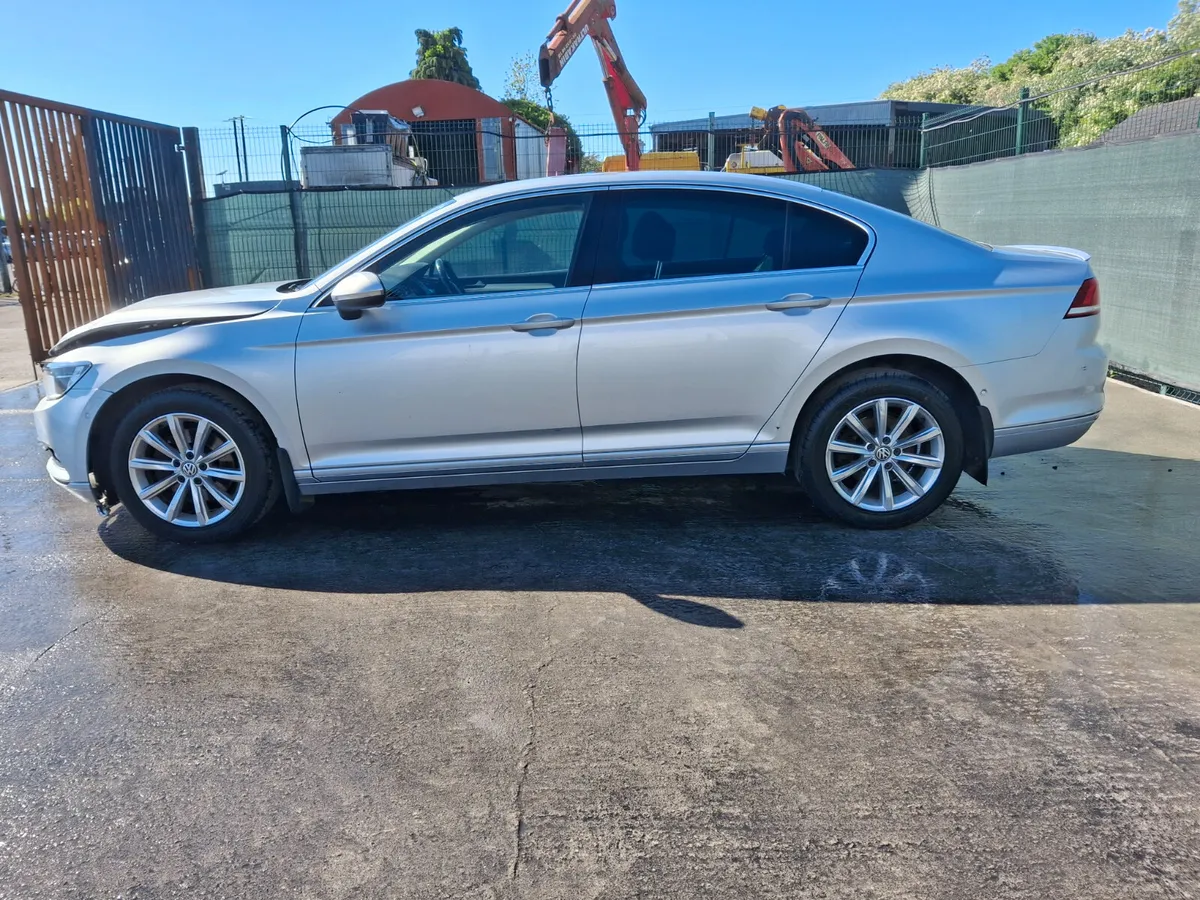 2017 Volkswagen Passat 1.6 Tdi - Image 4