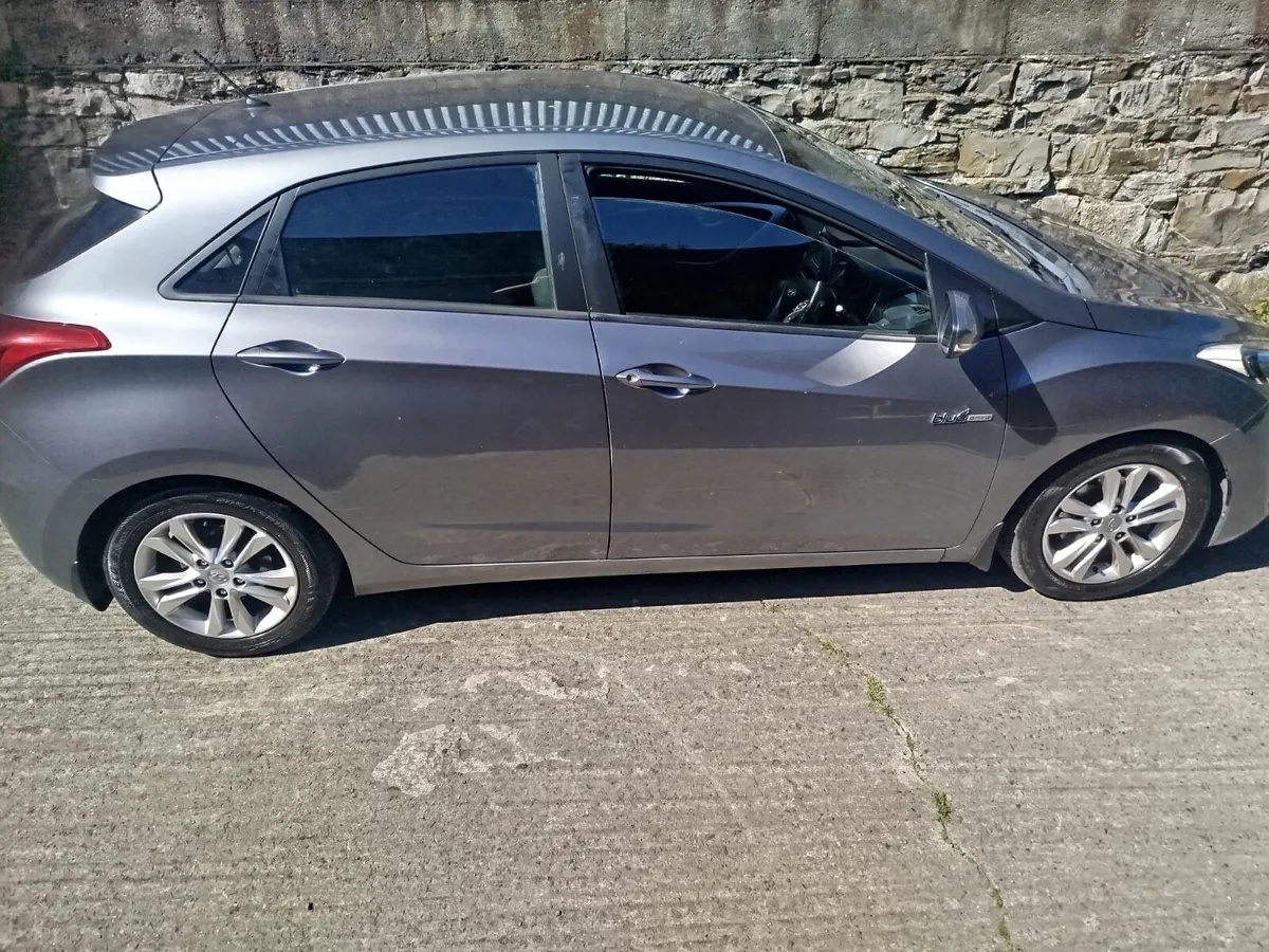 Hyundai i30 2014 NCT PAST TAXED DIESEL - Image 4