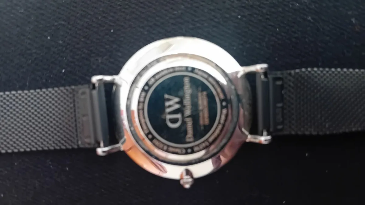 Ladies Watch Daniel Wellington - Image 4