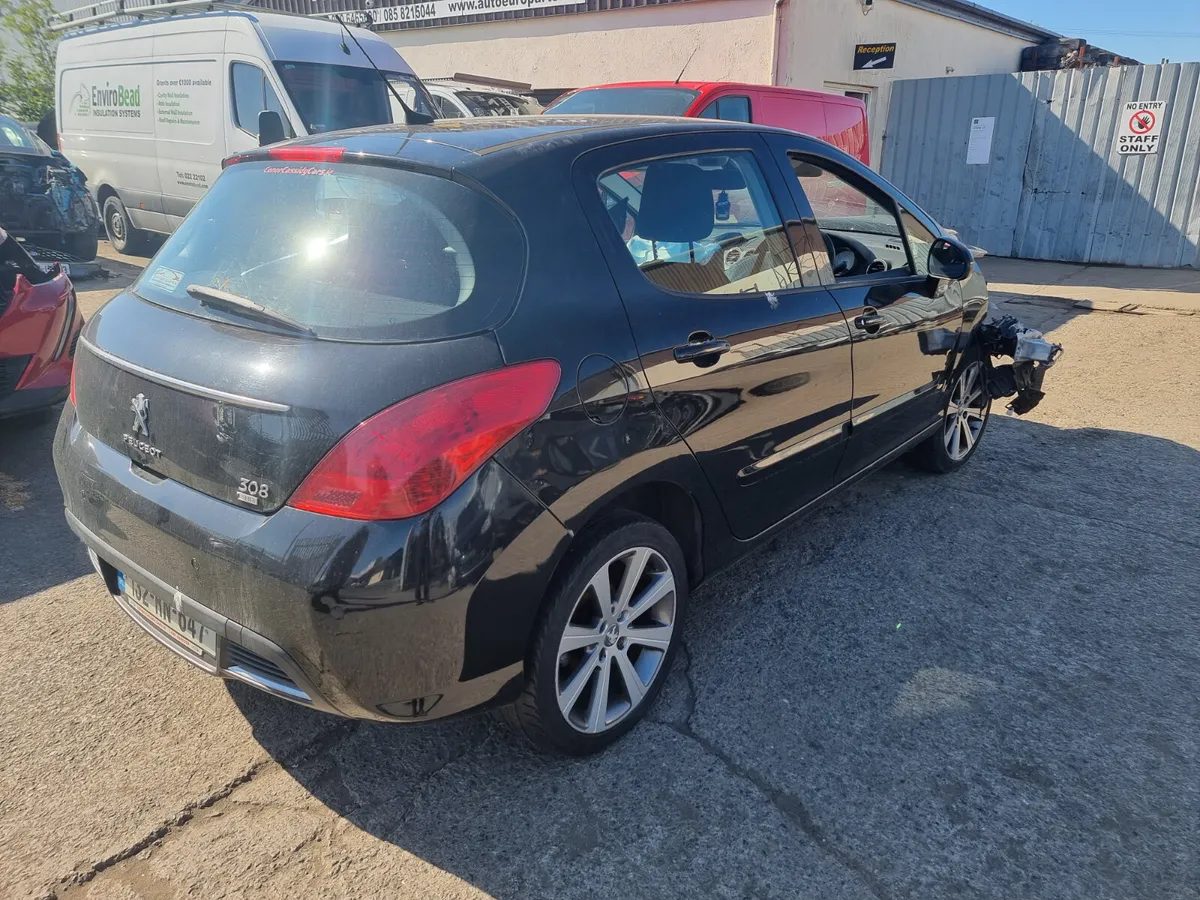 13 PEUGEOT 308  HDI FOR BREAKING - Image 4