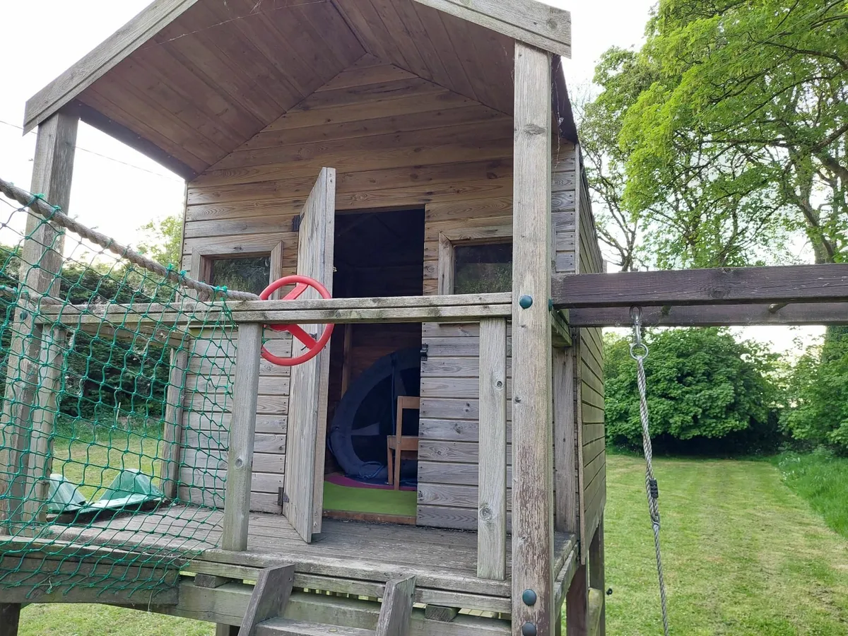 Large climbing frame - Image 2