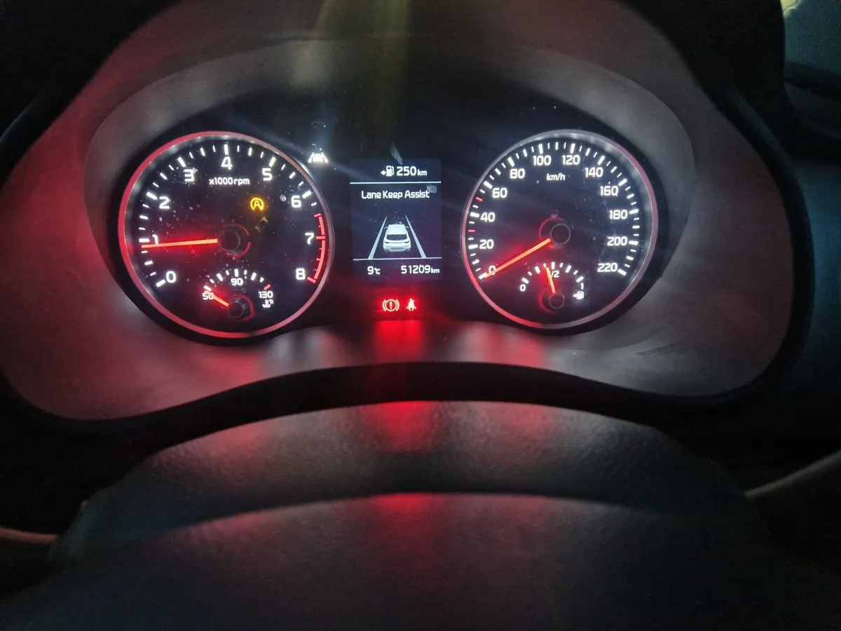 Kia Stonic 2019 - Image 4