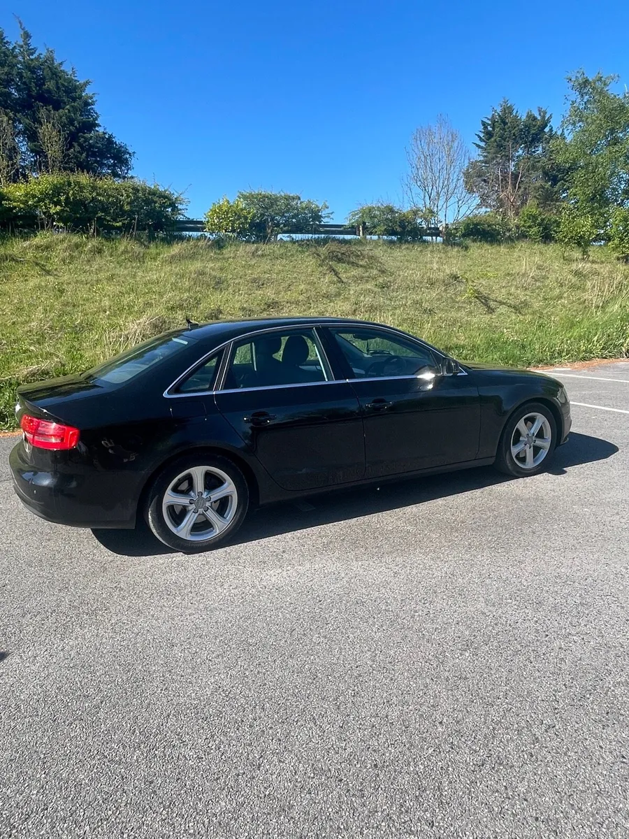 2013 Audi A4 Technik - Image 2