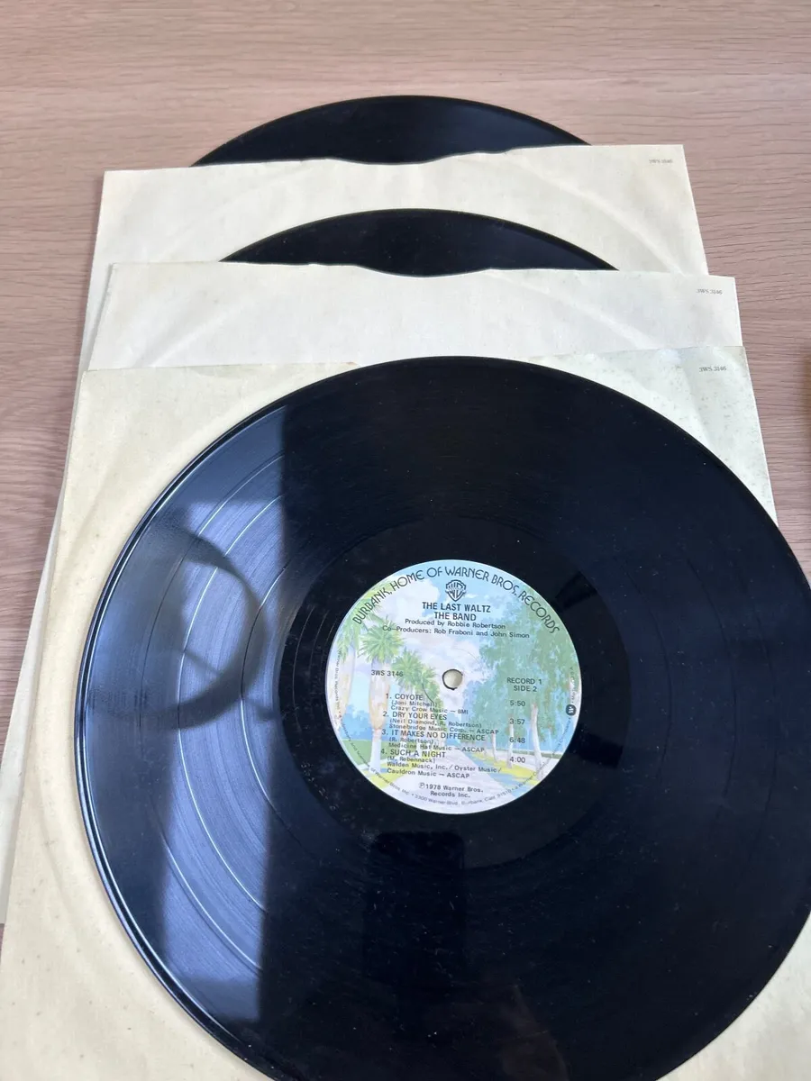 Vinyl  3 Lp of “The Band “ The Last Waltz - Image 3