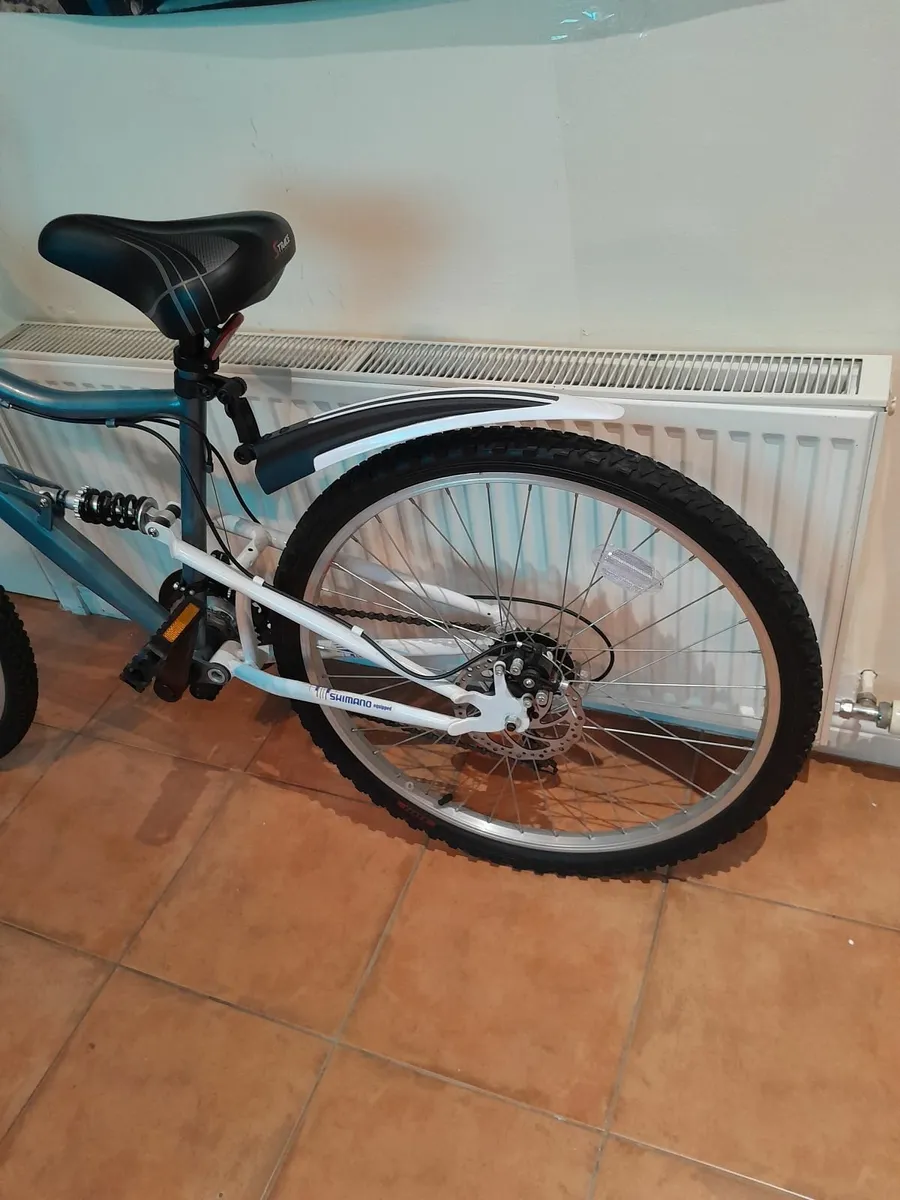 Bicycle - Image 2