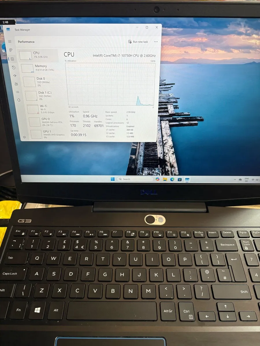 Dell G3 15 gaming laptop i7-10 - Image 2