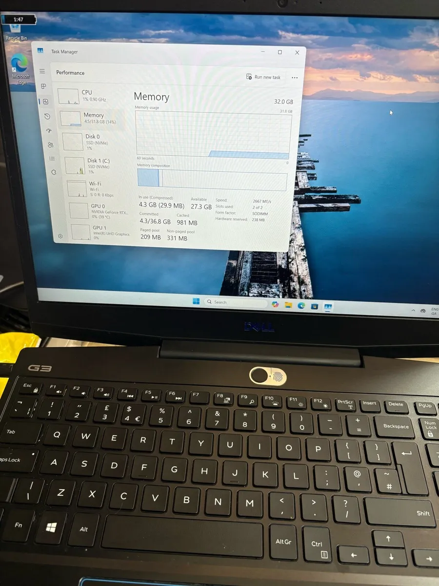 Dell G3 15 gaming laptop i7-10 - Image 3
