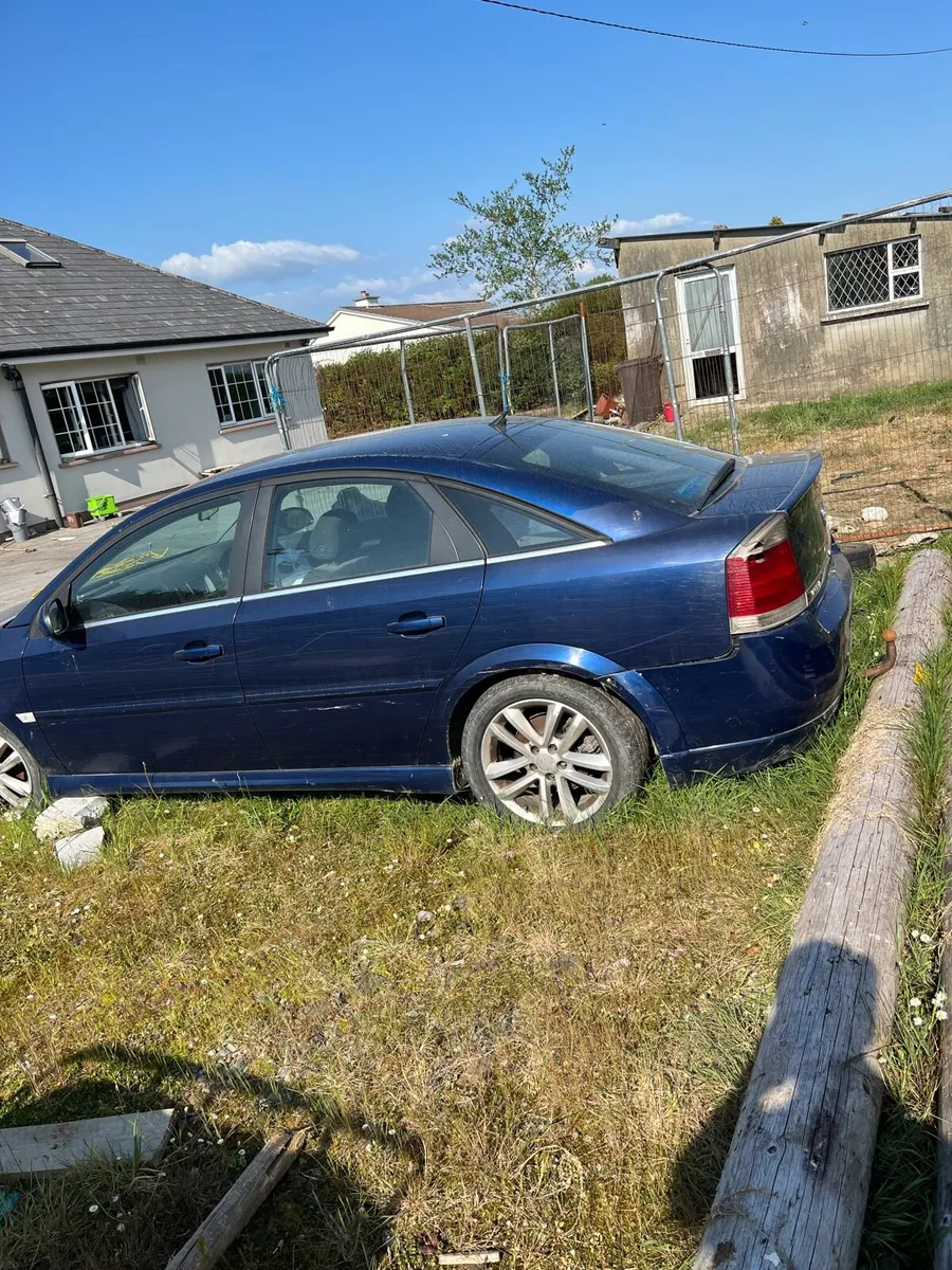 08 Vauxhall vectra for breaking - Image 2