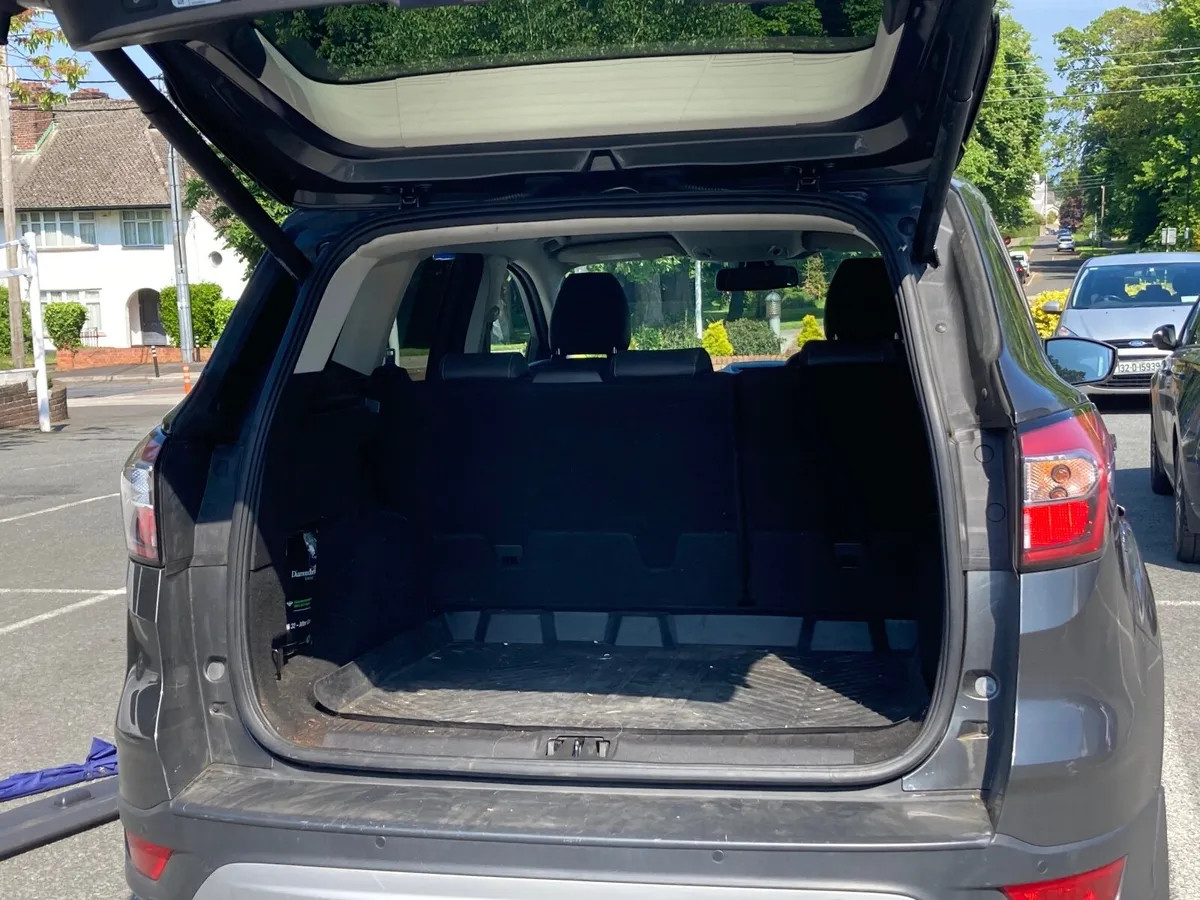 Ford Kuga 2018 - Image 3
