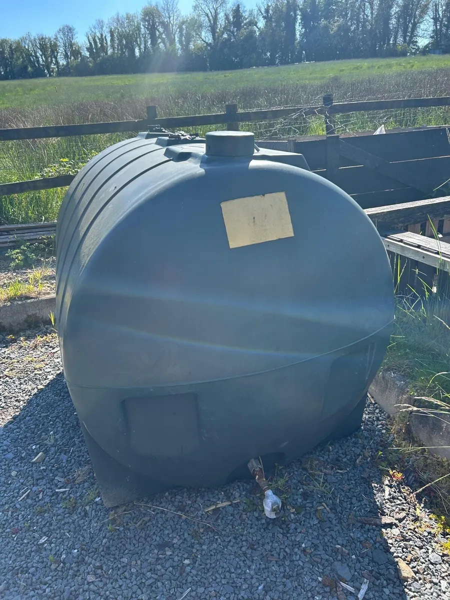 Oil tank - Image 2