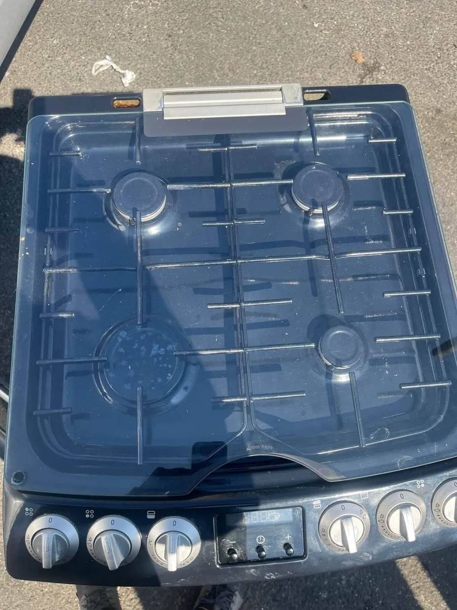 Gas cooker for sale - Image 4