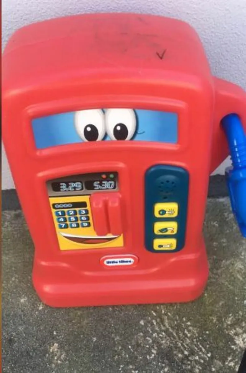 little tikes cozy coupe petrol pump - Image 2