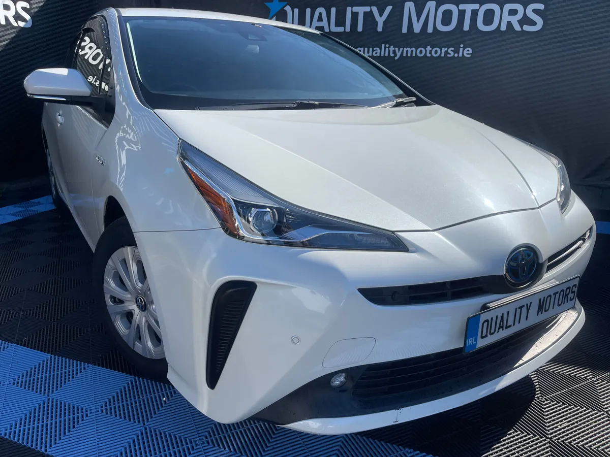 2020 TOYOTA PRIUS (S83) - Image 3
