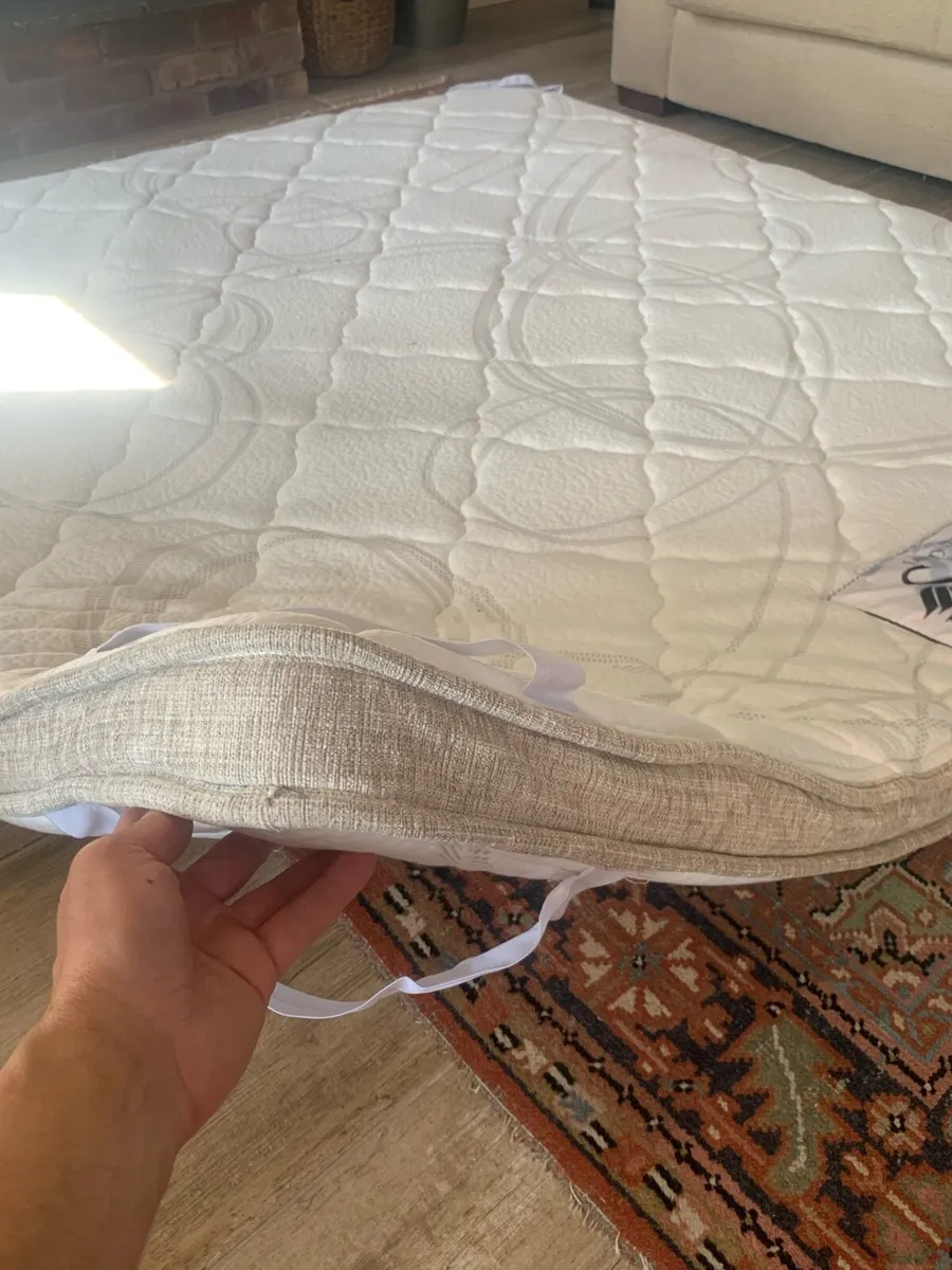 Mattress topper - Image 4