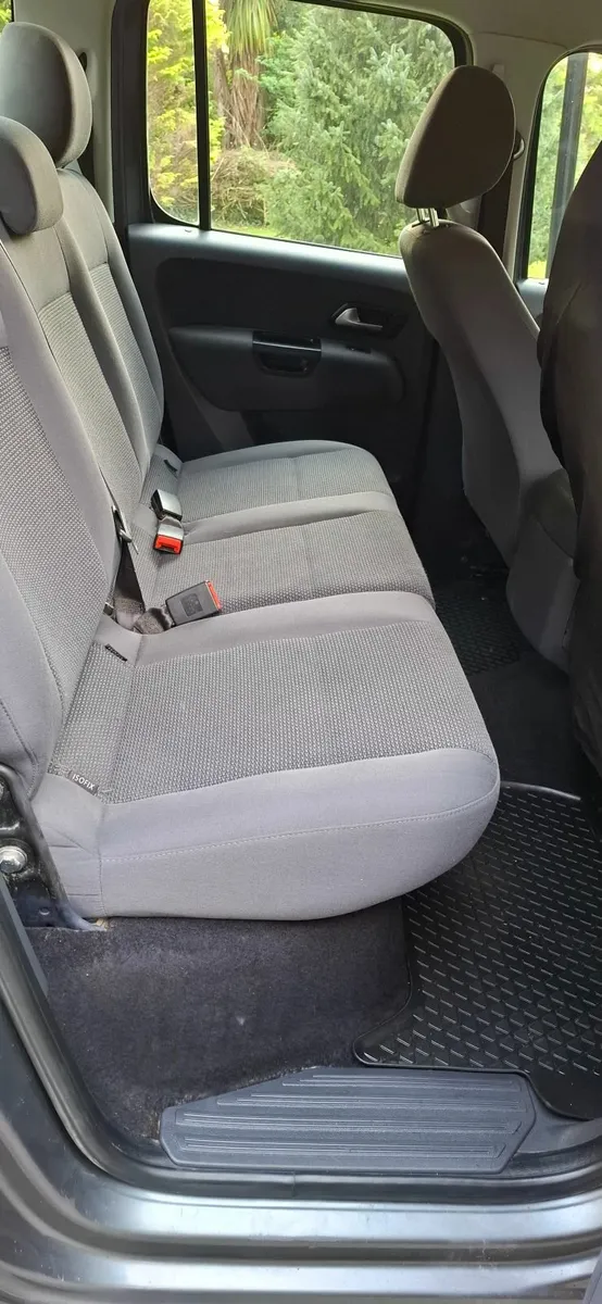 152 VW Amarok. , MANUAL,  4WD - Image 3