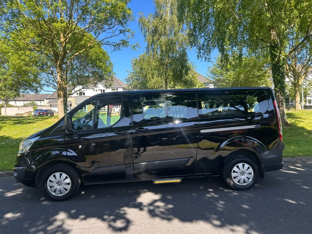 Ford Transit Custom MPV - Image 2