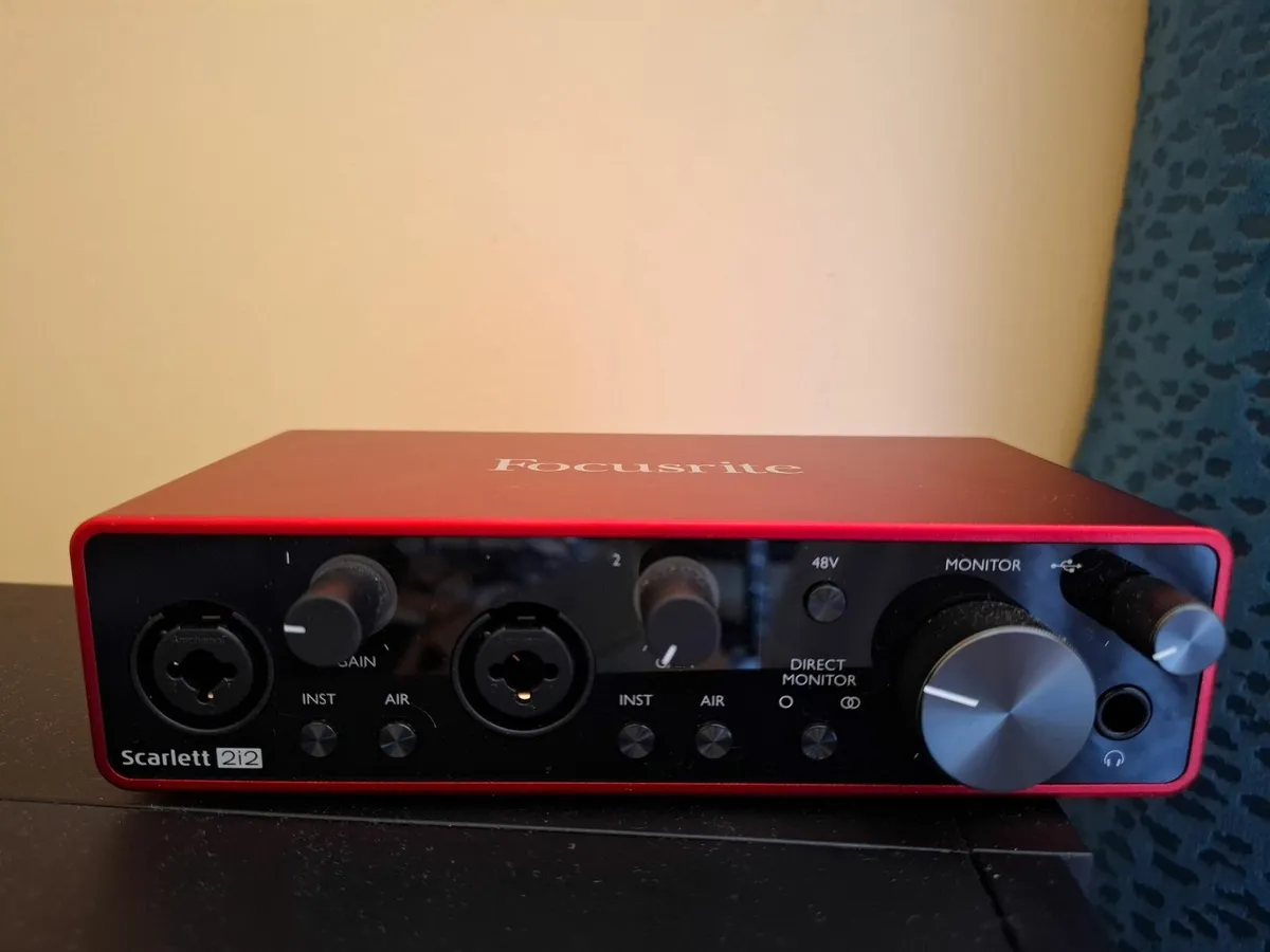 Focusrite Scarlett 2i2 Audio Interface - Image 2