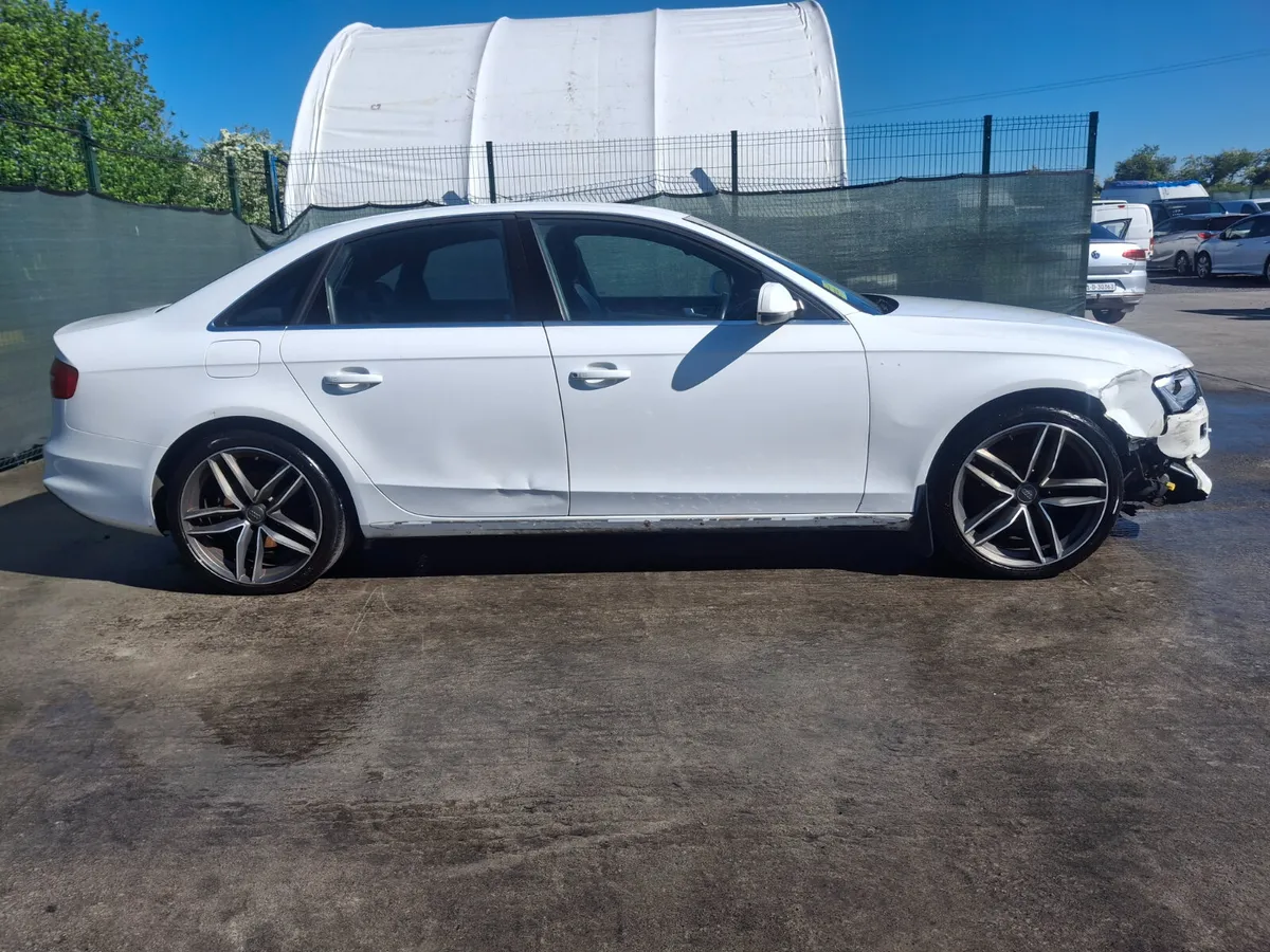 2012 Audi A4 2.0TDi S -LINE - Image 2