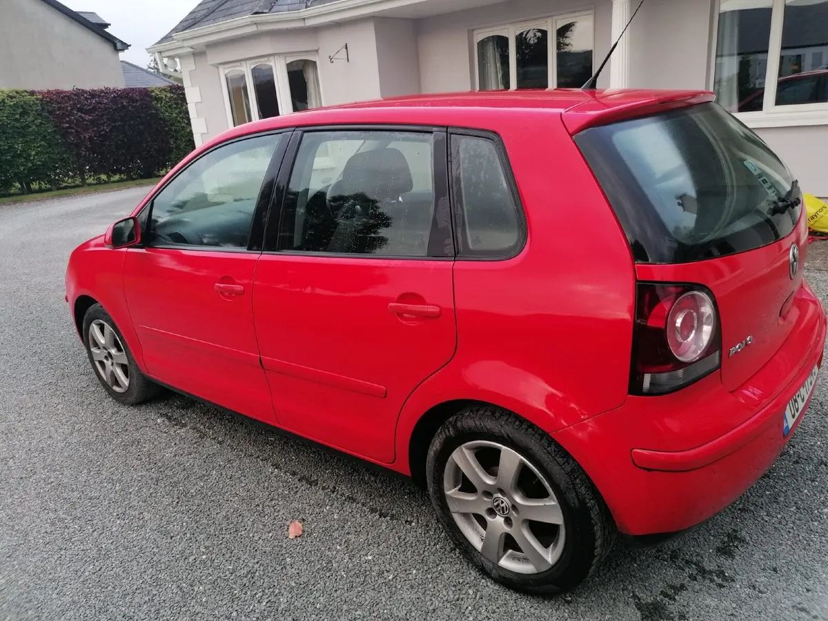 Volkswagen Polo 2008 - Image 2