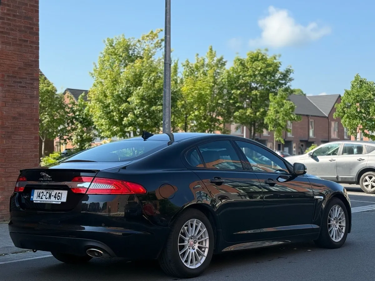 2014 Jaguar xf 2.2 - Image 4