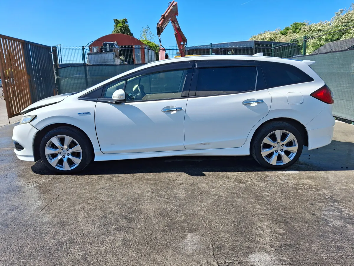 152 Honda Jade 1.5 Hybrid Automatic - Image 1