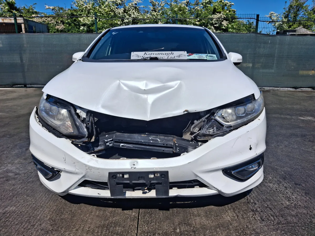 152 Honda Jade 1.5 Hybrid Automatic - Image 4