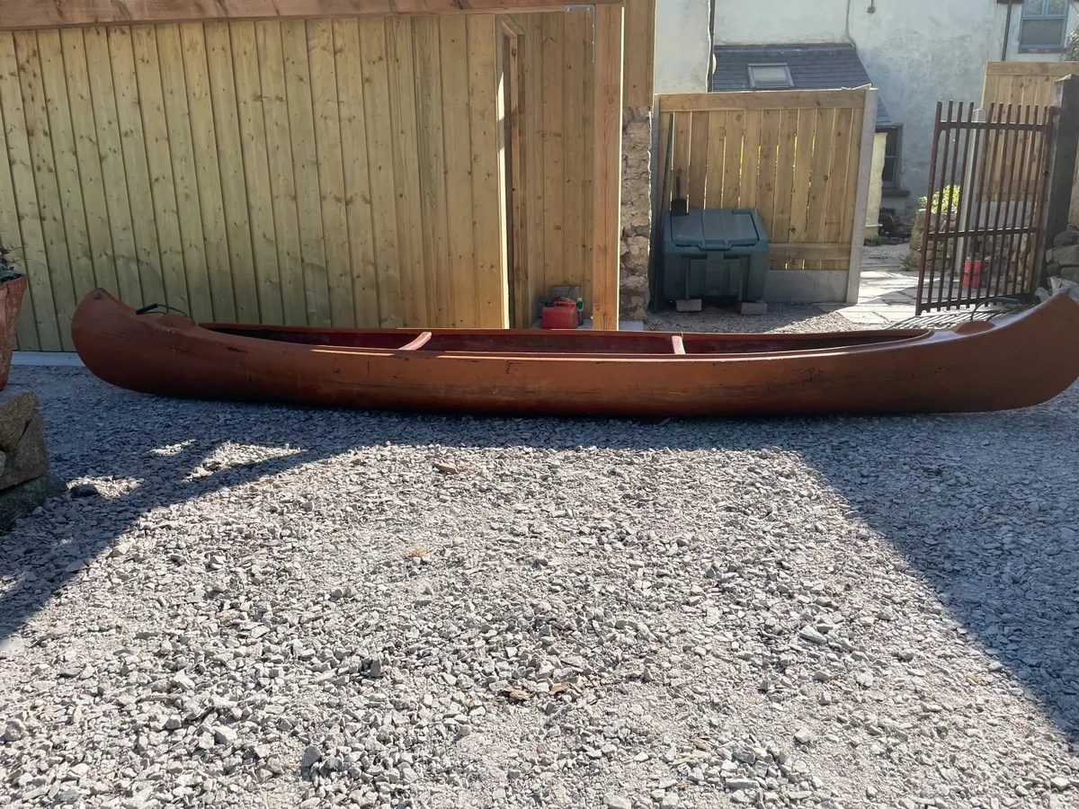Canadian canoe - Image 2