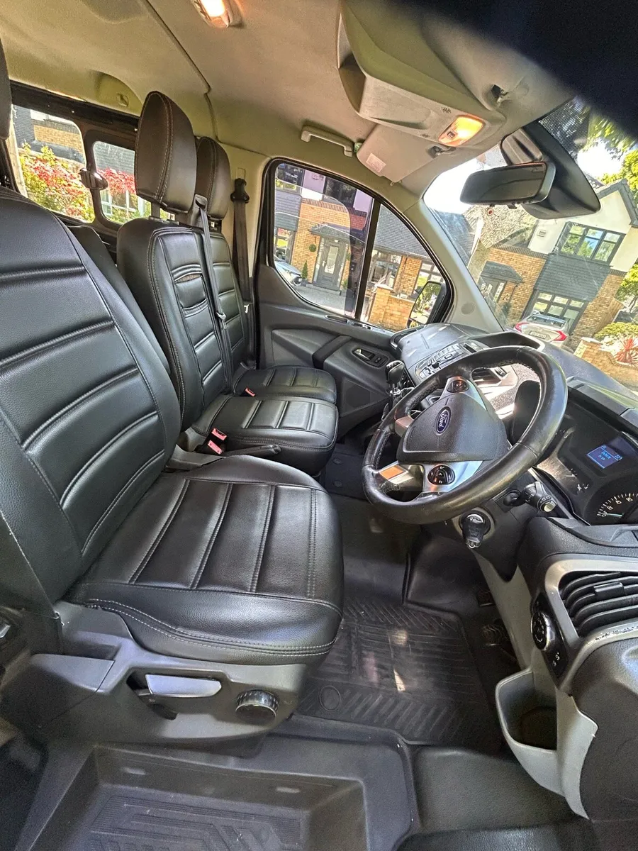 Ford Transit Custom MPV - Image 4