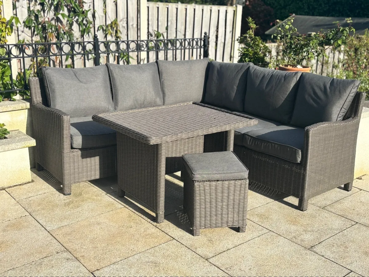 Garden furniture - Image 2