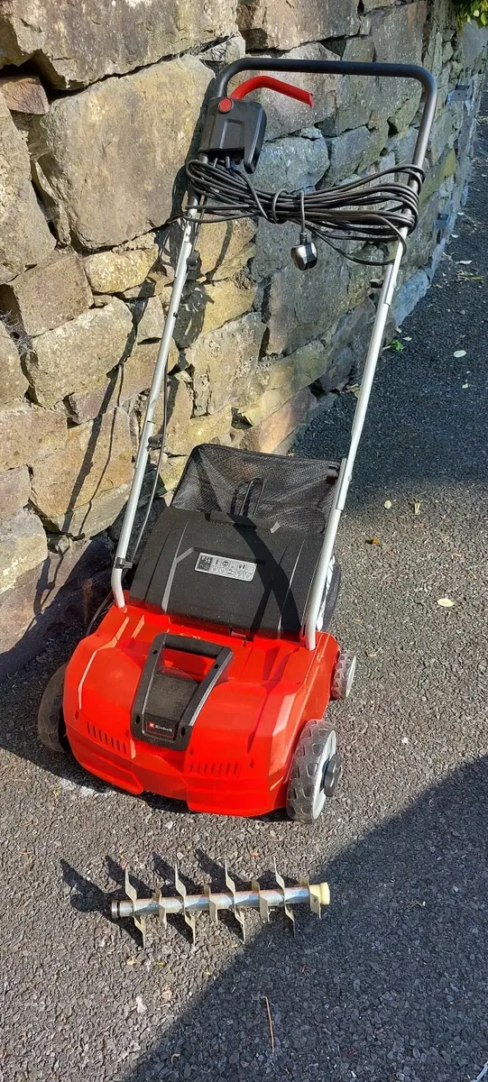 Lawn Scarrifier ( Electric ) - Image 1