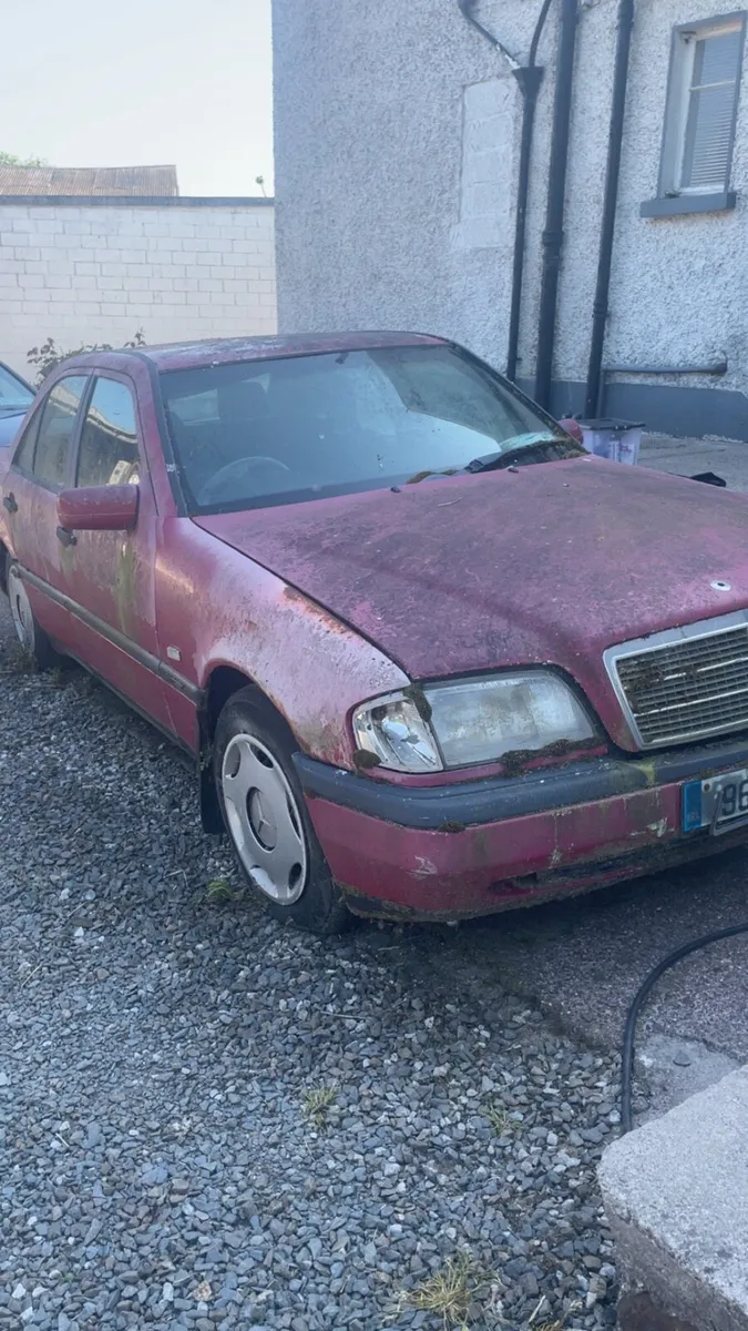 Merc c220 for parts - Image 1