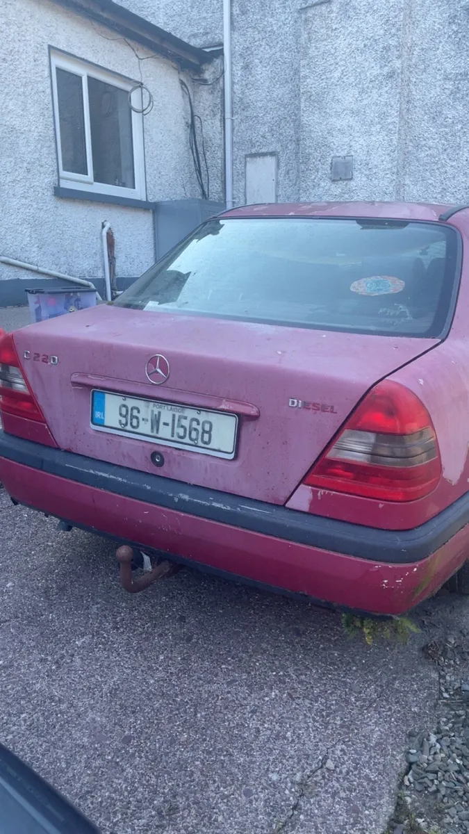 Merc c220 for parts - Image 2
