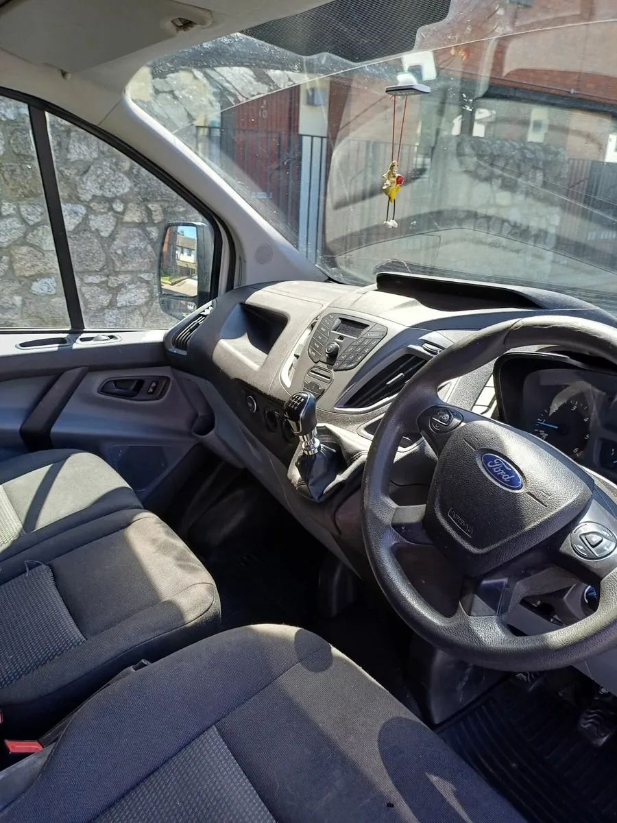 Ford Transit Custom 2018 - Image 4
