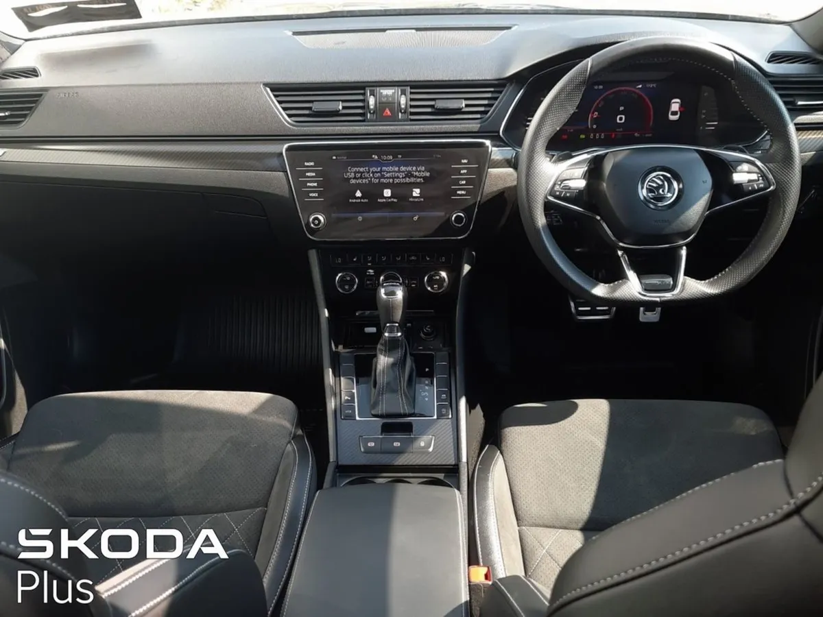 Skoda Superb  sportline  Sunroof 2.0tdi 150HP - Image 2